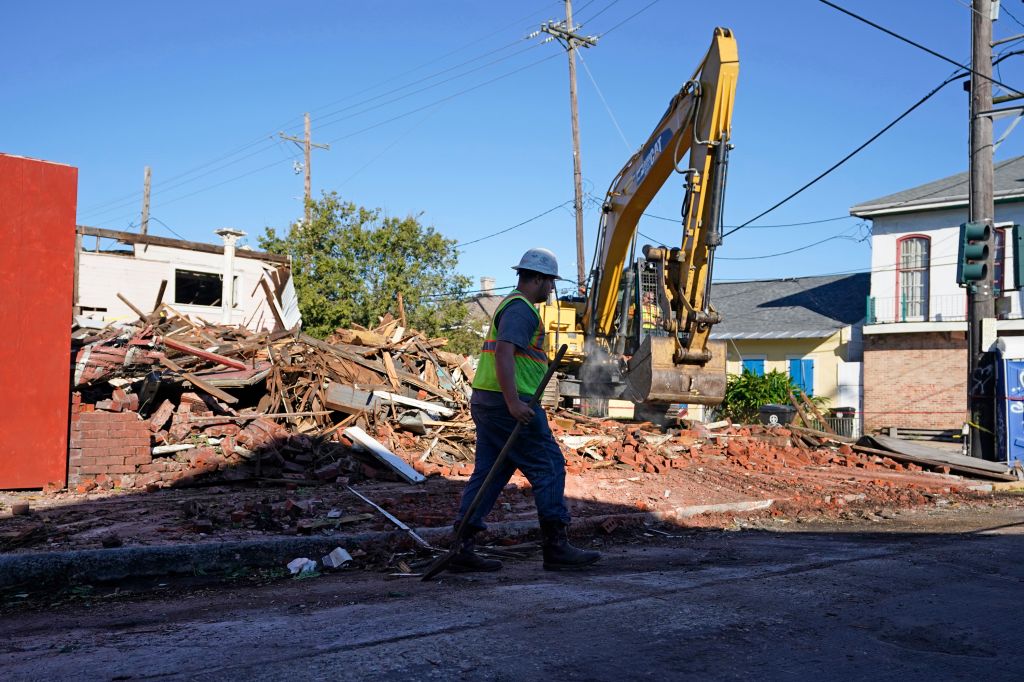 Photos: Zeta leaves trail of destruction across Southern states