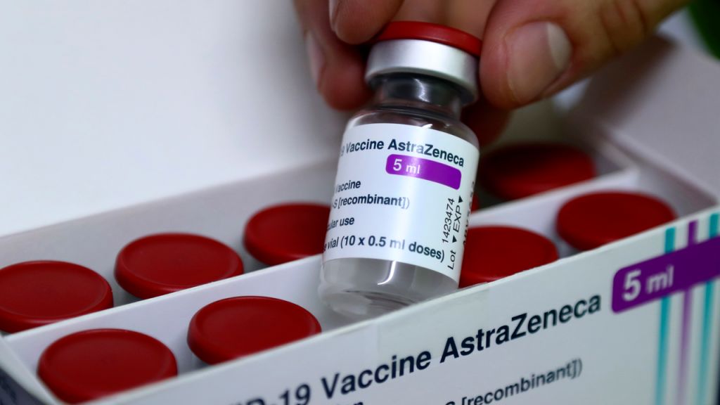 Coronavirus: AstraZeneca US trial finds vaccine 79% effective at preventing symptomatic COVID-19