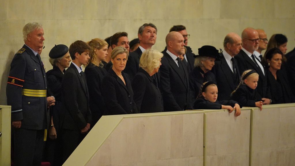 King Charles III, siblings stand vigil around Queen Elizabeth II's coffin