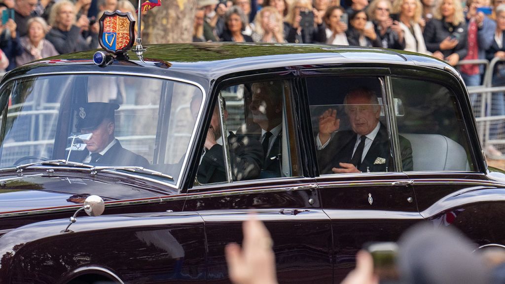 Photos: Crowds gather ahead of Queen Elizabeth II's coffin procession