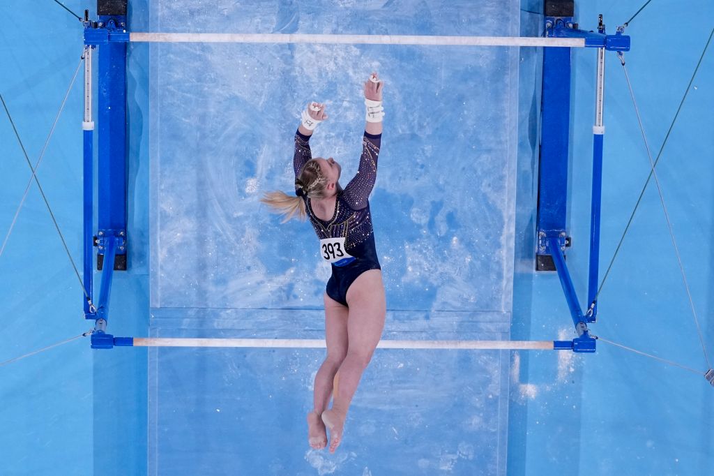 Photos: Sunisa Lee, Jade Carey compete in Olympic gymnastics all-around