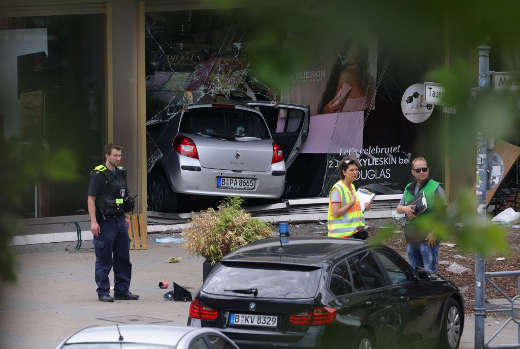 Photos: Car strikes pedestrians in Berlin shopping district