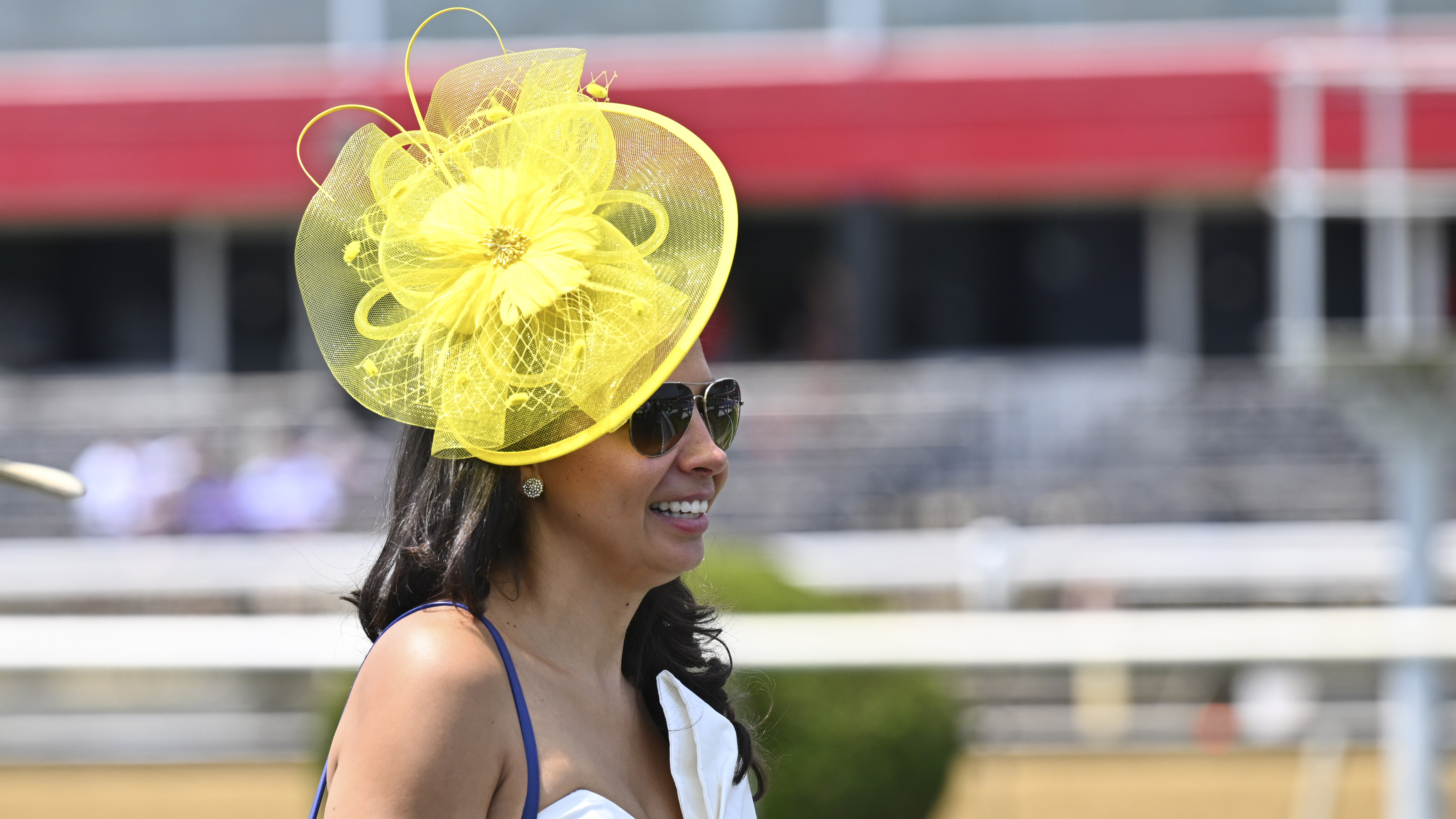 Preakness hats turn heads