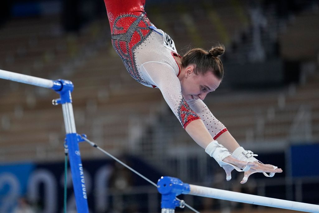 Photos: Sunisa Lee wins bronze in uneven bars final at Tokyo Olympics