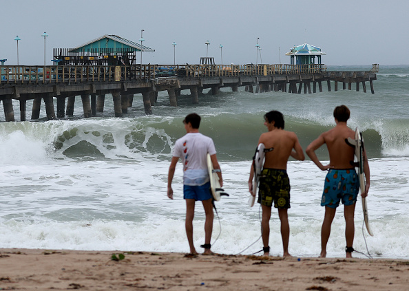 Floridians prep as Tropical Storm Nicole nears landfall