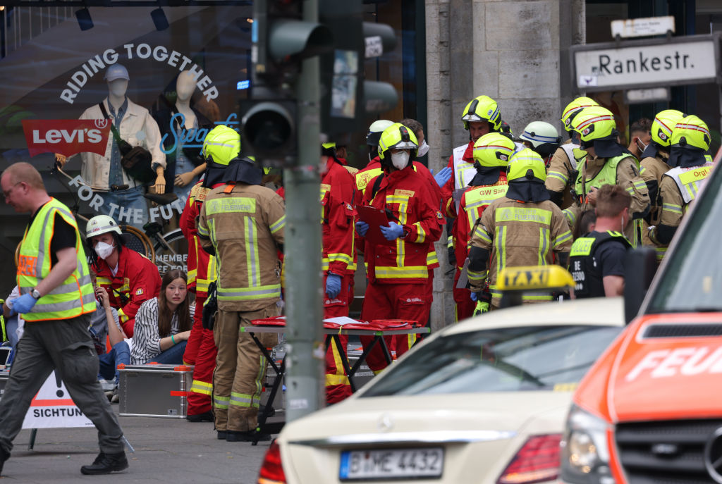 Photos: Car strikes pedestrians in Berlin shopping district