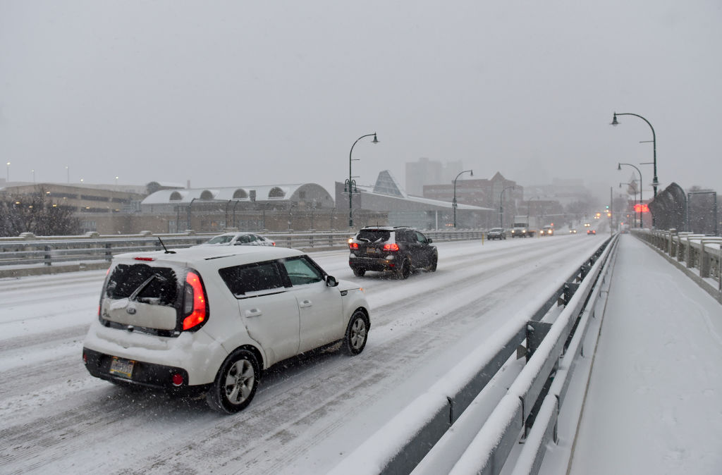 Kansas deputies gift van to woman walking nearly 6 miles to work