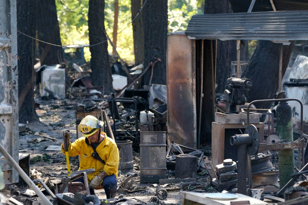 Winds fuel destructive wildfires in Pacific Northwest