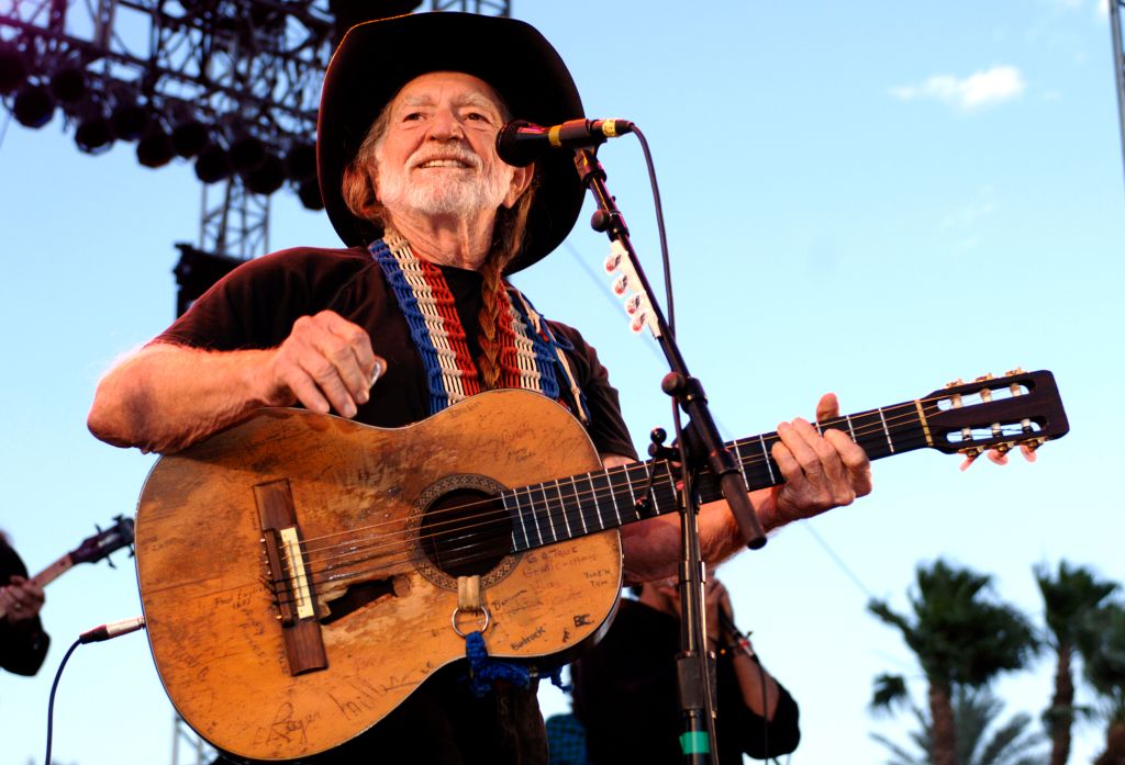 Photos: Willie Nelson through the years