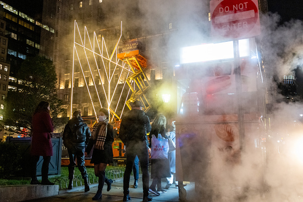 Photos: 'World's largest menorah' lit for Hanukkah 2021