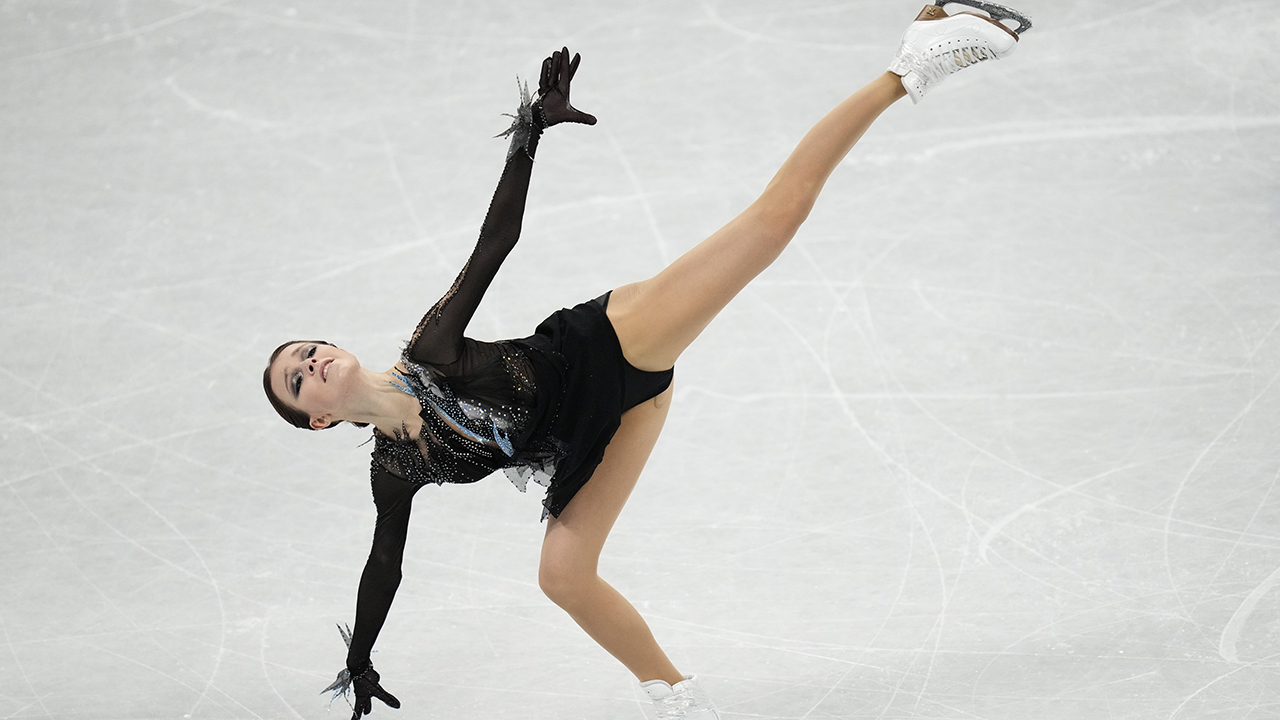 Photos: Olympic women's figure skating competition begins with short program