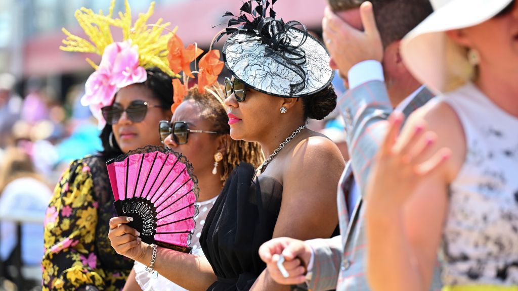 Preakness hats turn heads