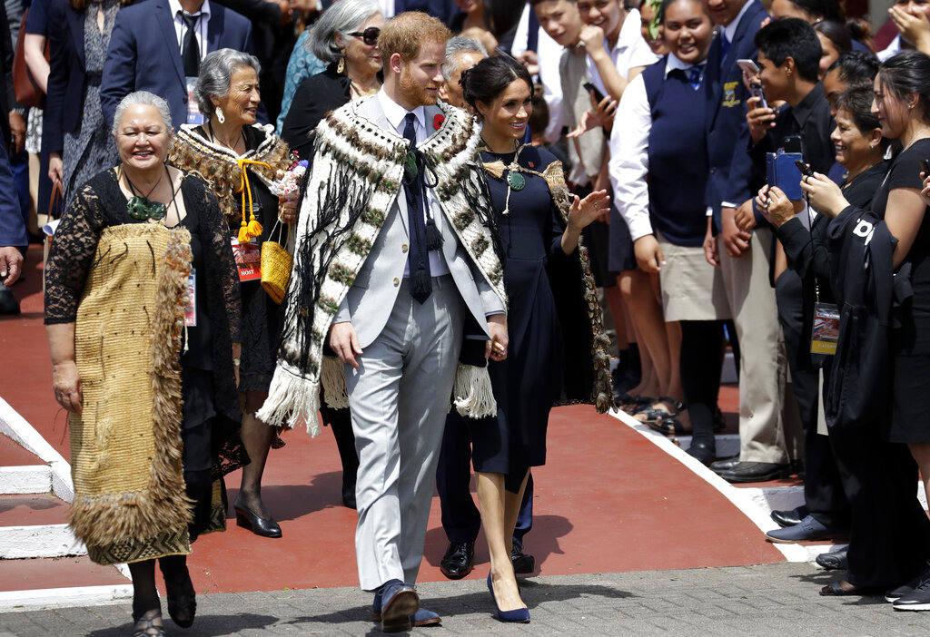 Photos: Prince Harry, Meghan celebrate second anniversary