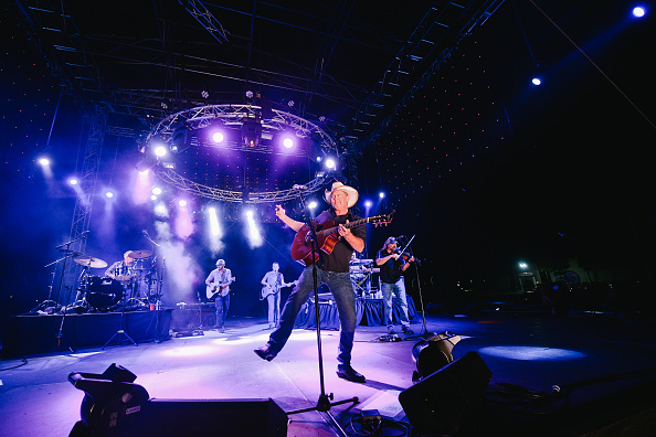 Photos: Tracy Lawrence through the years