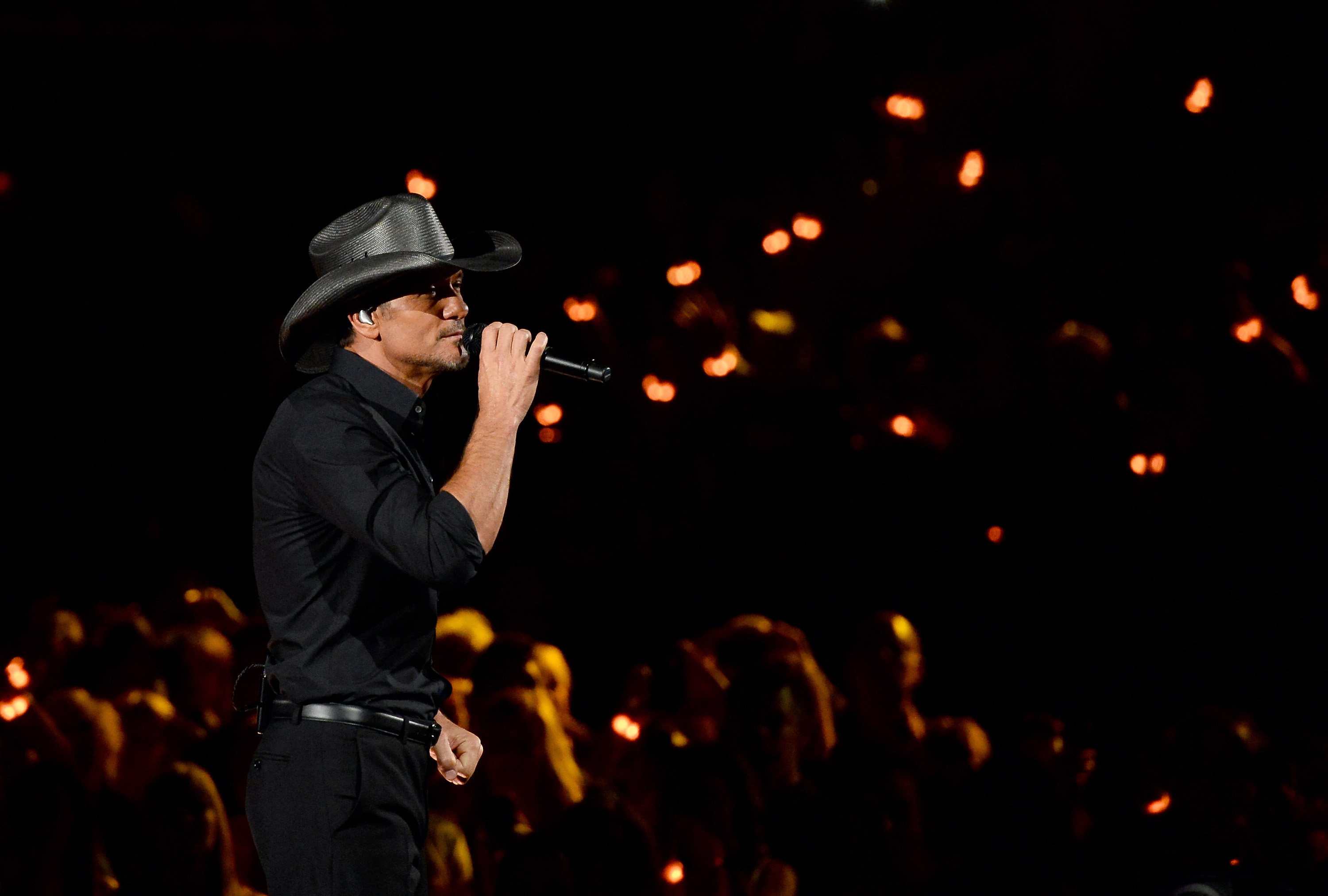 Tim McGraw reacts to Texas school shooting: “I Cannot Even Fathom The Pain”