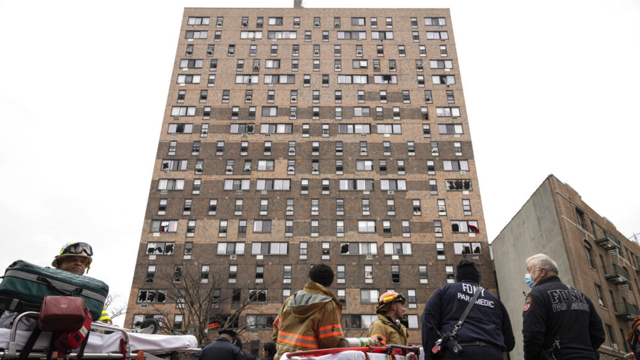 Photos: NYC apartment fire