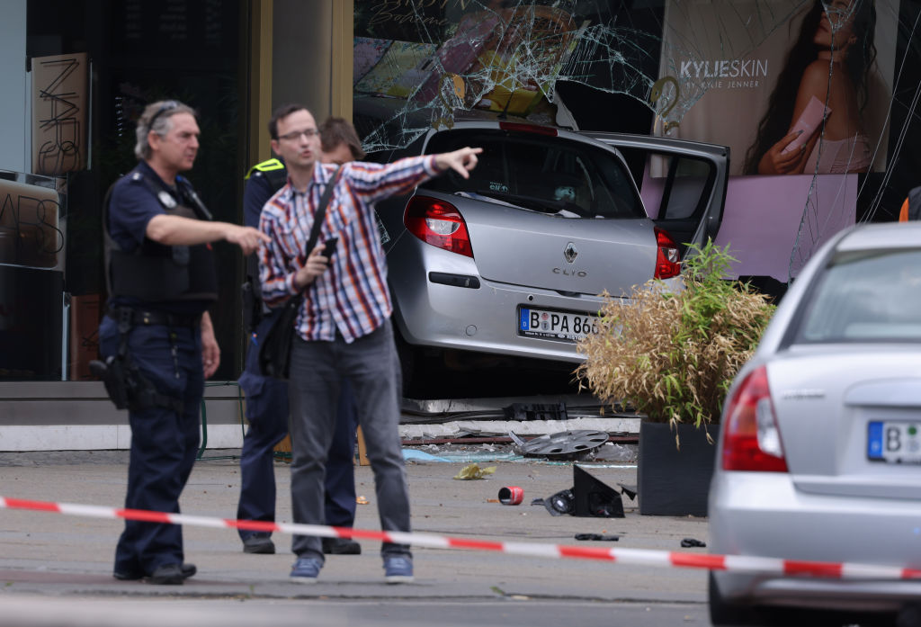 Photos: Car strikes pedestrians in Berlin shopping district