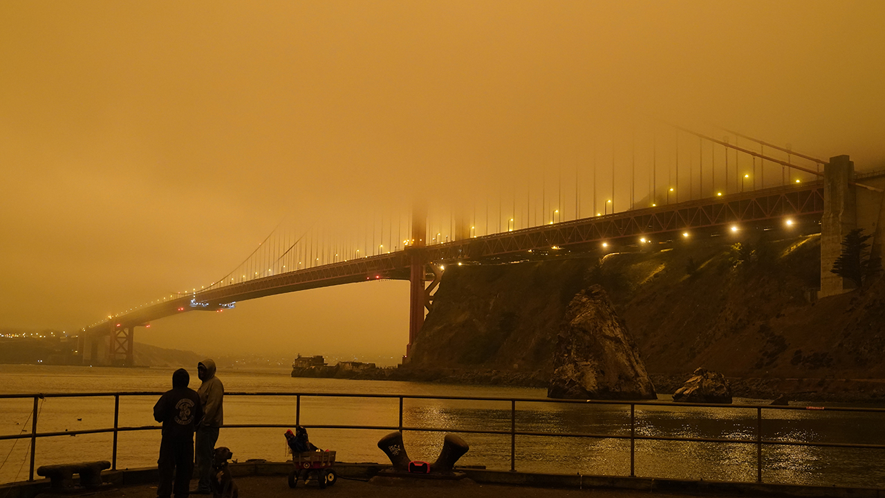Smoke from wildfires turn skies orange over San Francisco, Bay Area