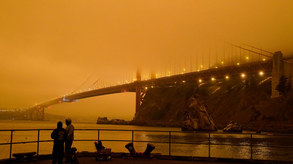 Smoke from wildfires turn skies orange over San Francisco, Bay Area