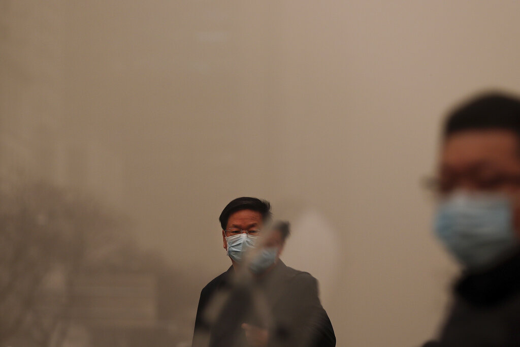 Worst sandstorm in a decade sweeps across China
