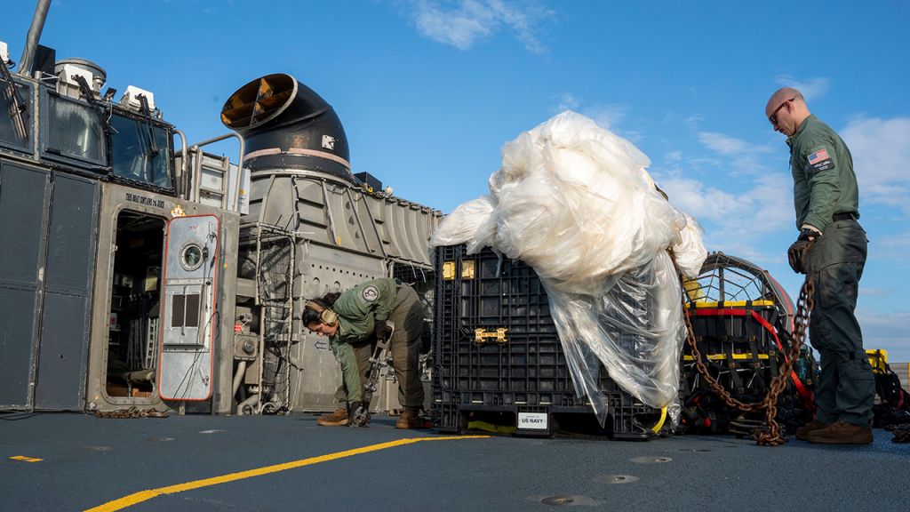 Navy recovers Chinese balloon debris off SC coast