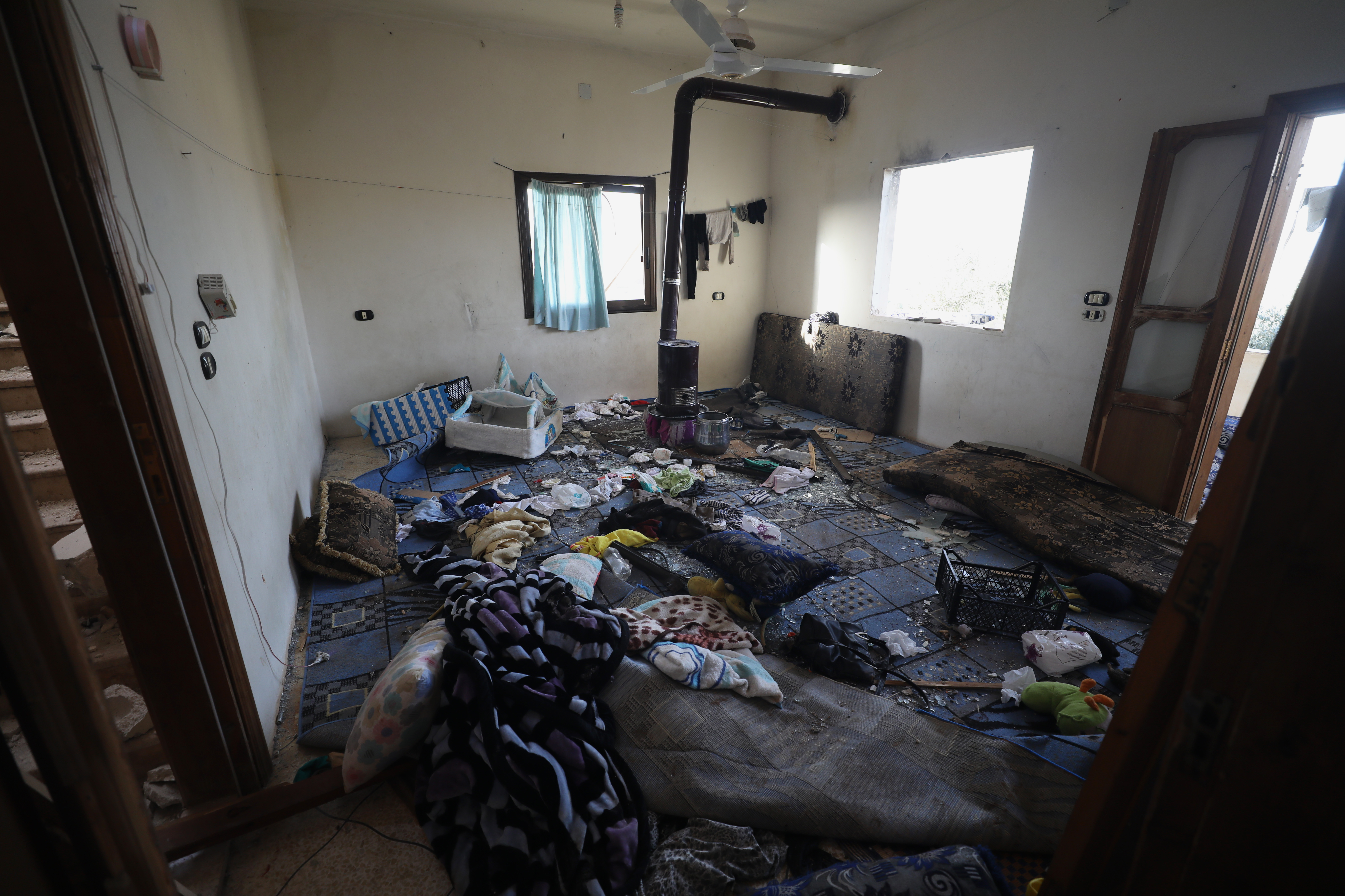 Photos: US special forces conduct counterterrorism raid in Syria