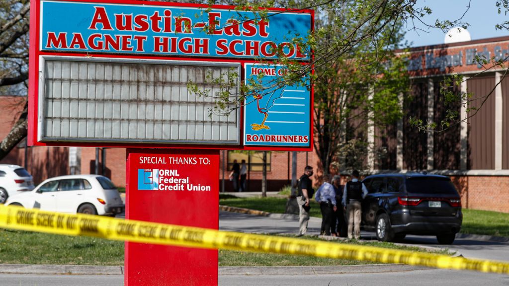 Student dead, Knoxville officer wounded after shooting at Tennessee high school