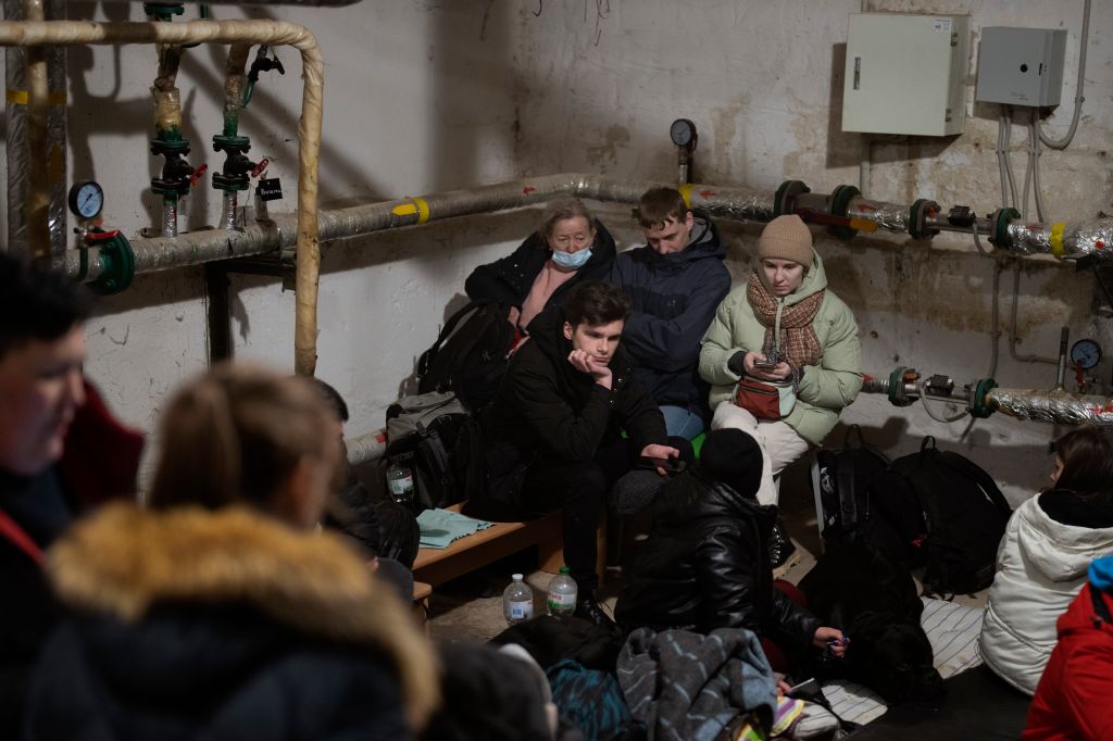 Photos: Russian forces push toward Kyiv, Ukraine