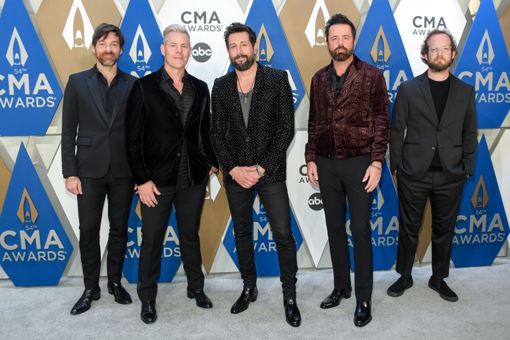 CMA Awards 2020 red carpet