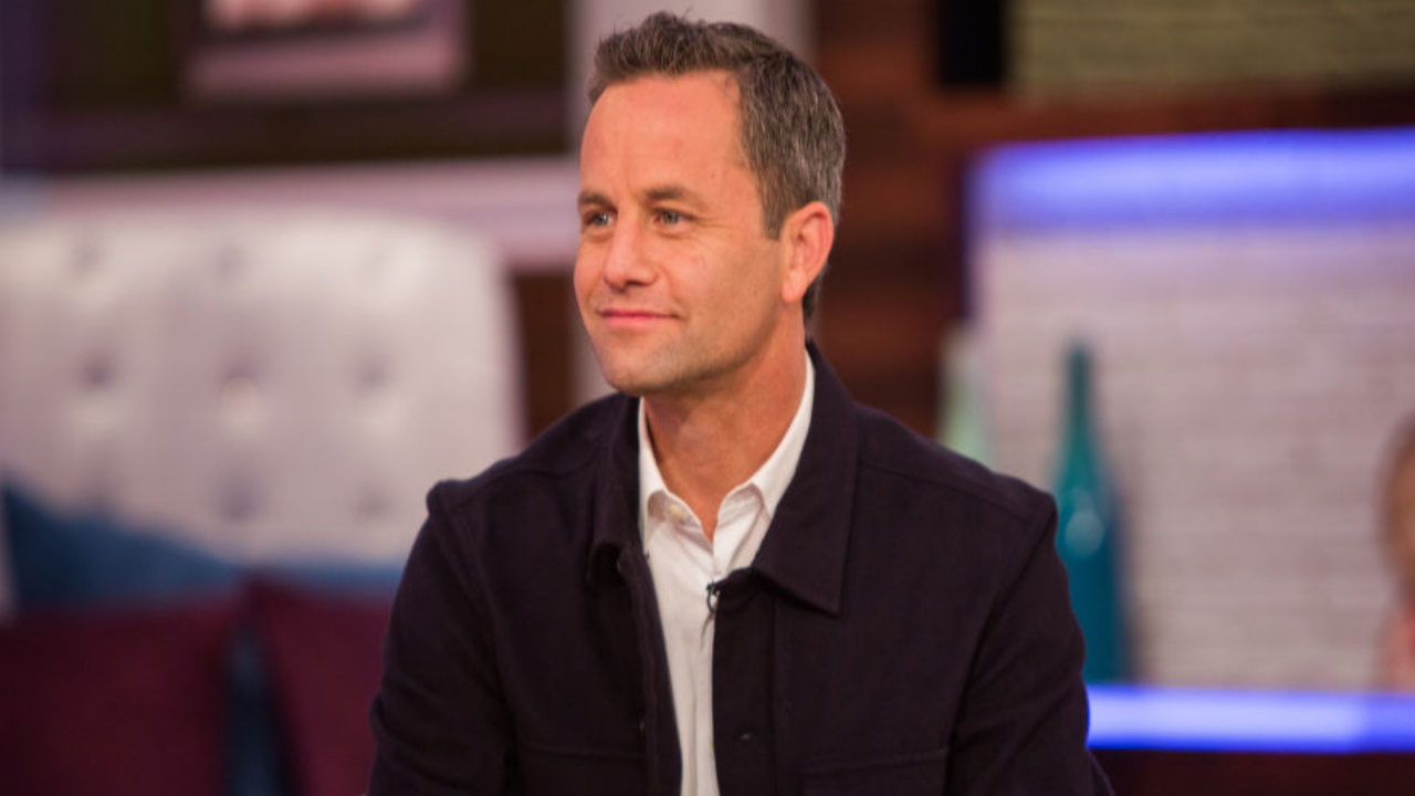 Actor Kirk Cameron stages second outdoor singalong