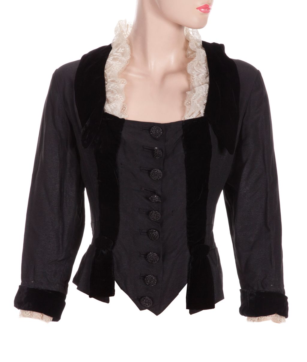 Photos: Treasures for sale in “Hollywood Legends” auction