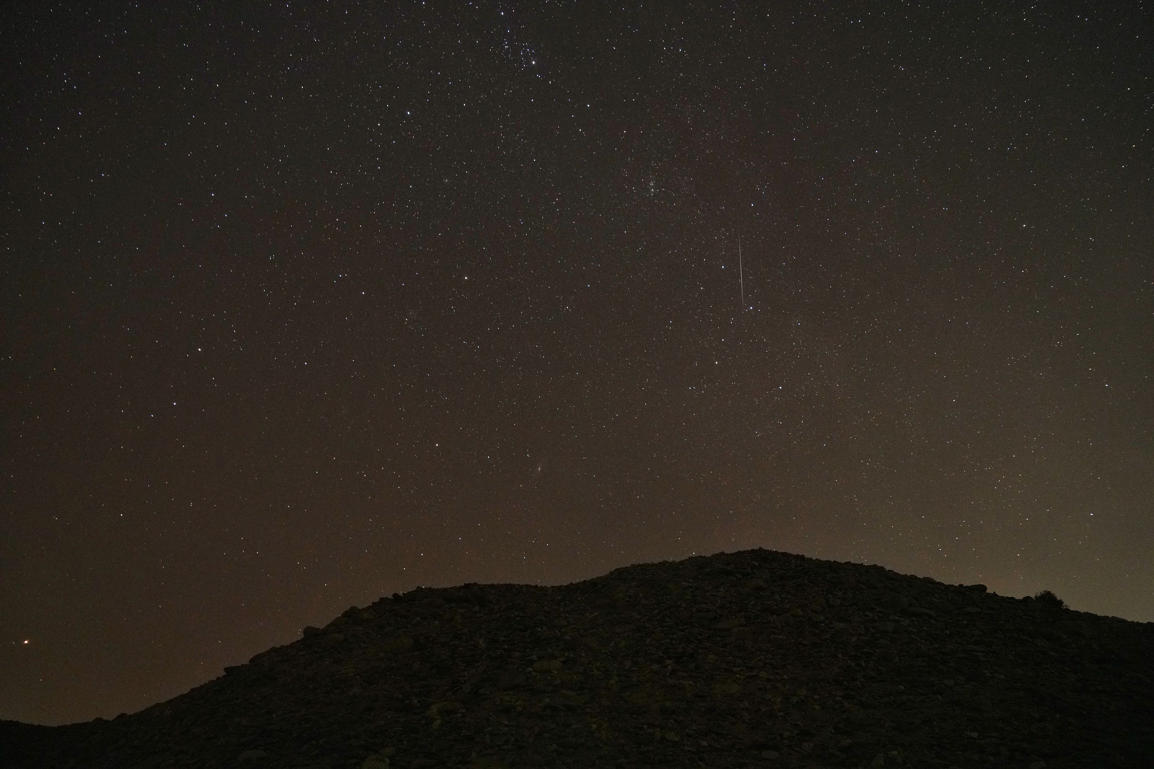 Photos: 2020 Geminid meteor shower lights up the night sky