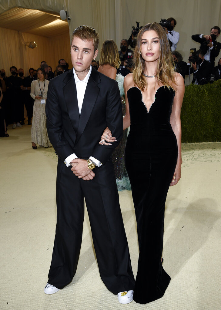 Hailey Bieber