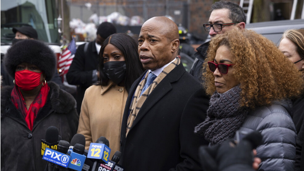 Photos: NYC apartment fire
