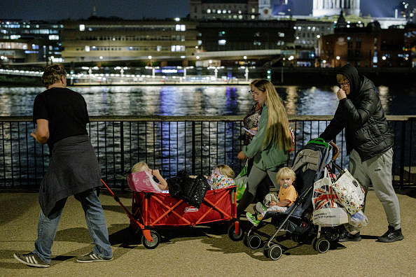 Photos: Queen Elizabeth II lies in state as thousands wait through night to pay respects