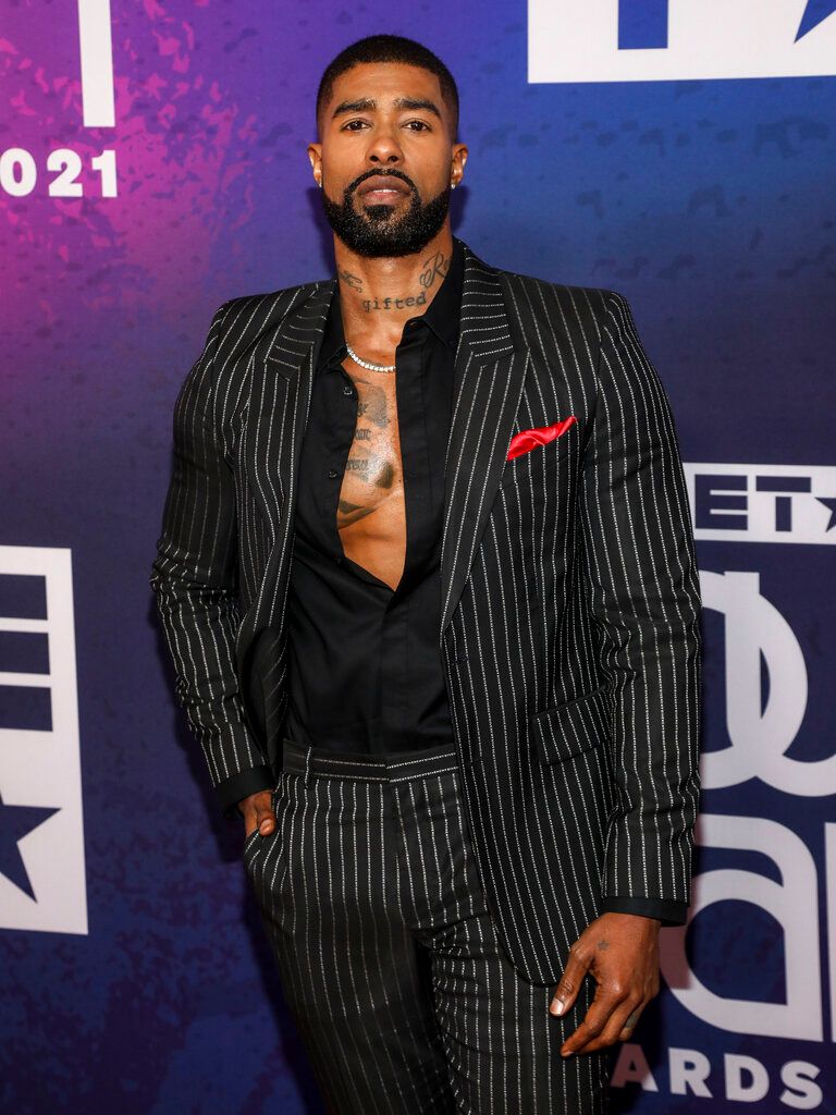 2021 Soul Train Awards red carpet
