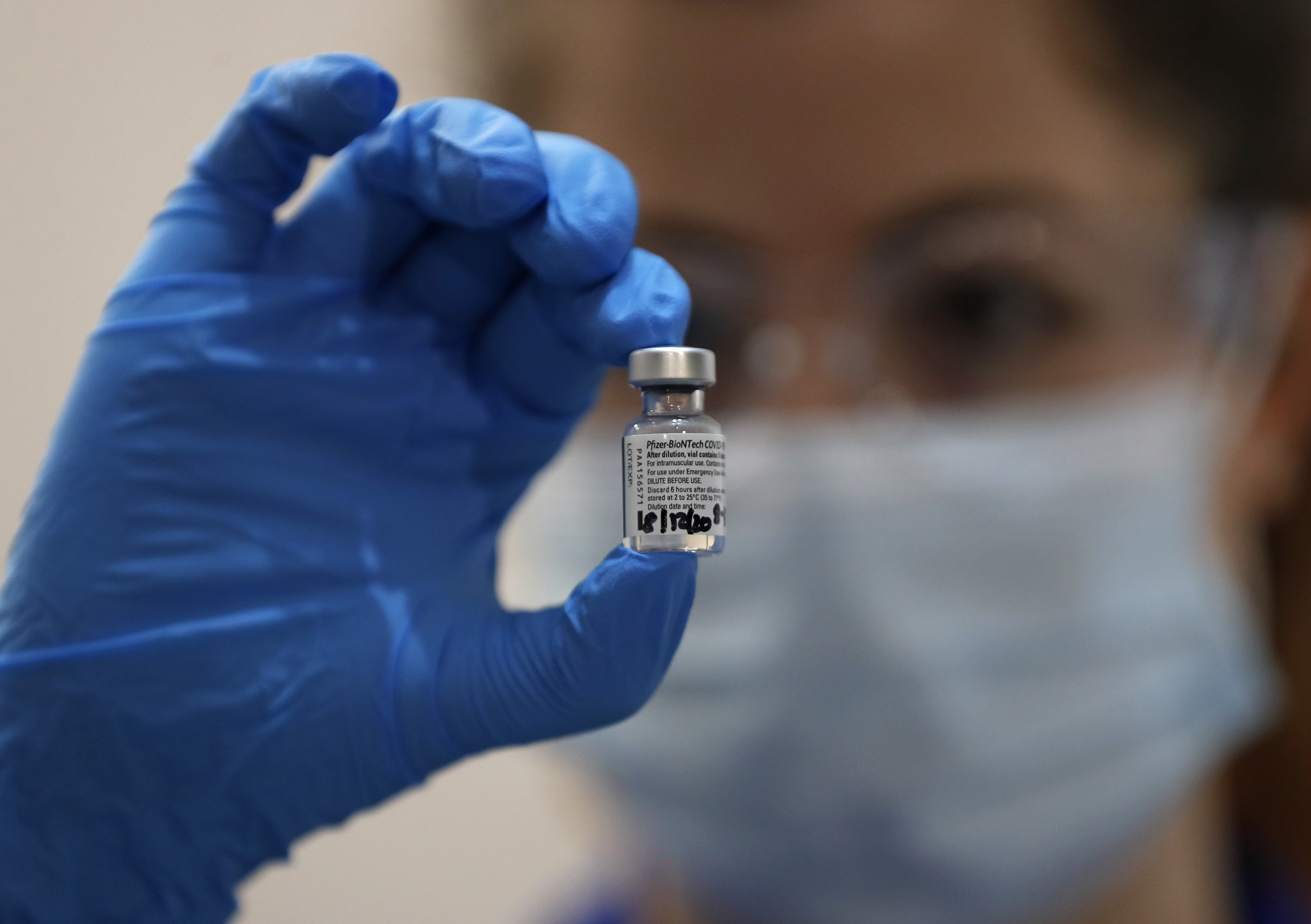 Photos: United Kingdom gives first doses of COVID-19 vaccine