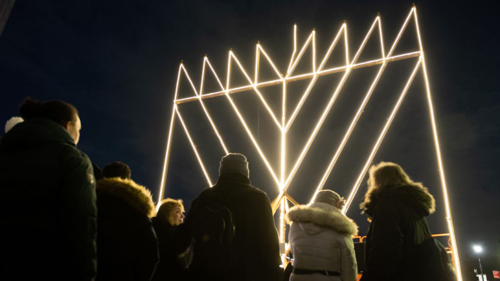 Photos: 'World's largest menorah' lit for Hanukkah 2021