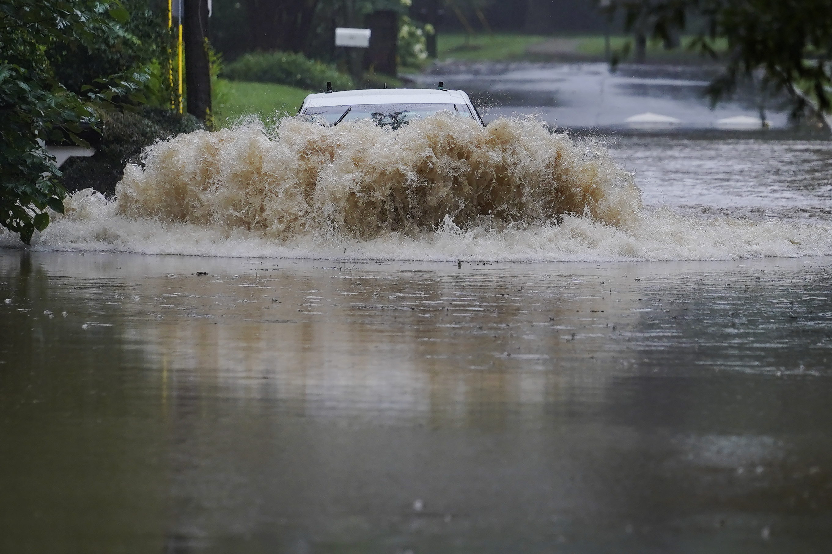 Photos: Fred drenches Florida, US Southeast