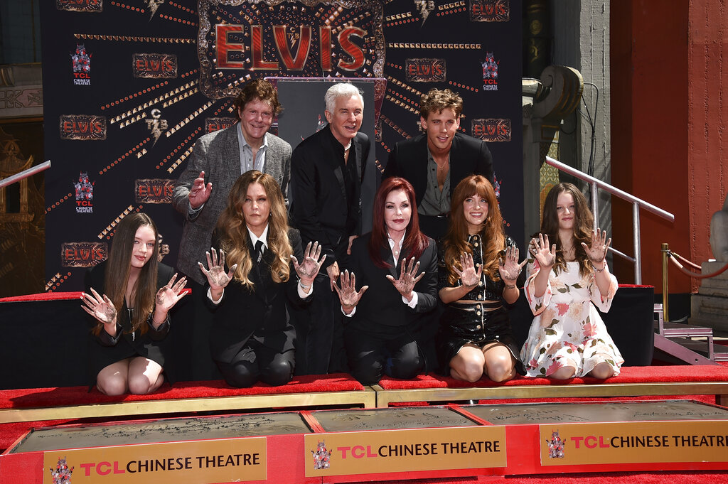 Presley family hand and footprint ceremony
