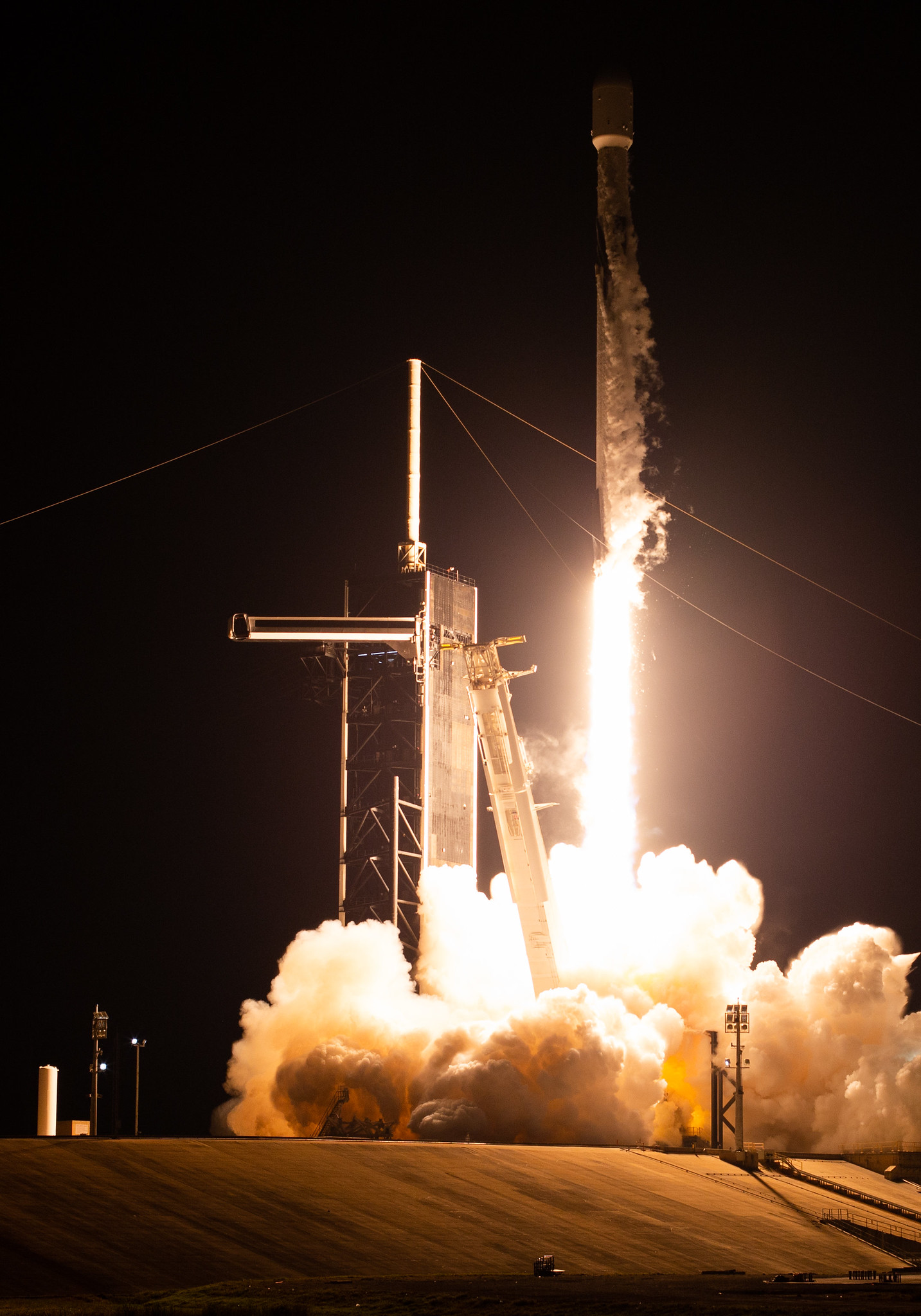 Photos: SpaceX launches NASA IXPE telescope