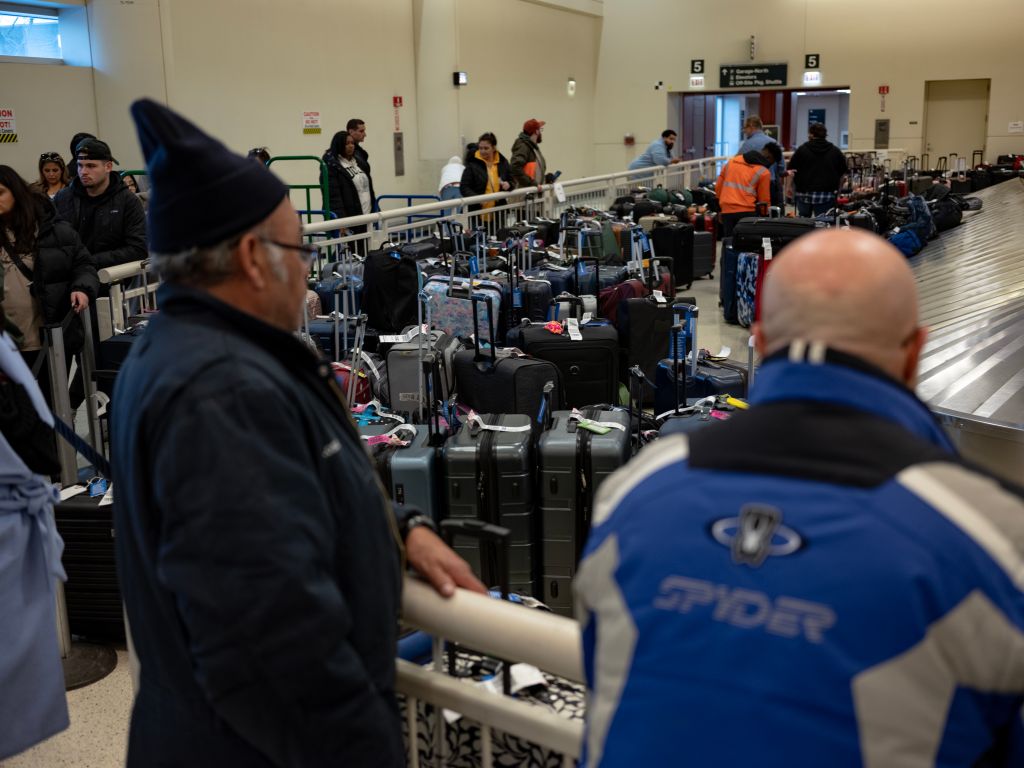 Passengers stranded, bags pile up as Southwest cancels flights