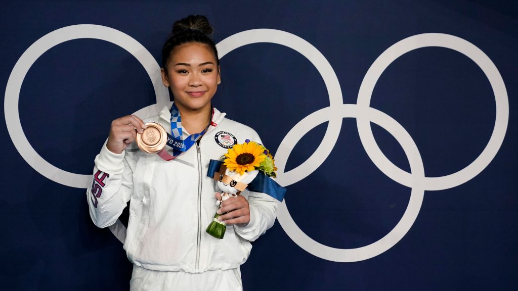 Photos: Sunisa Lee wins bronze in uneven bars final at Tokyo Olympics