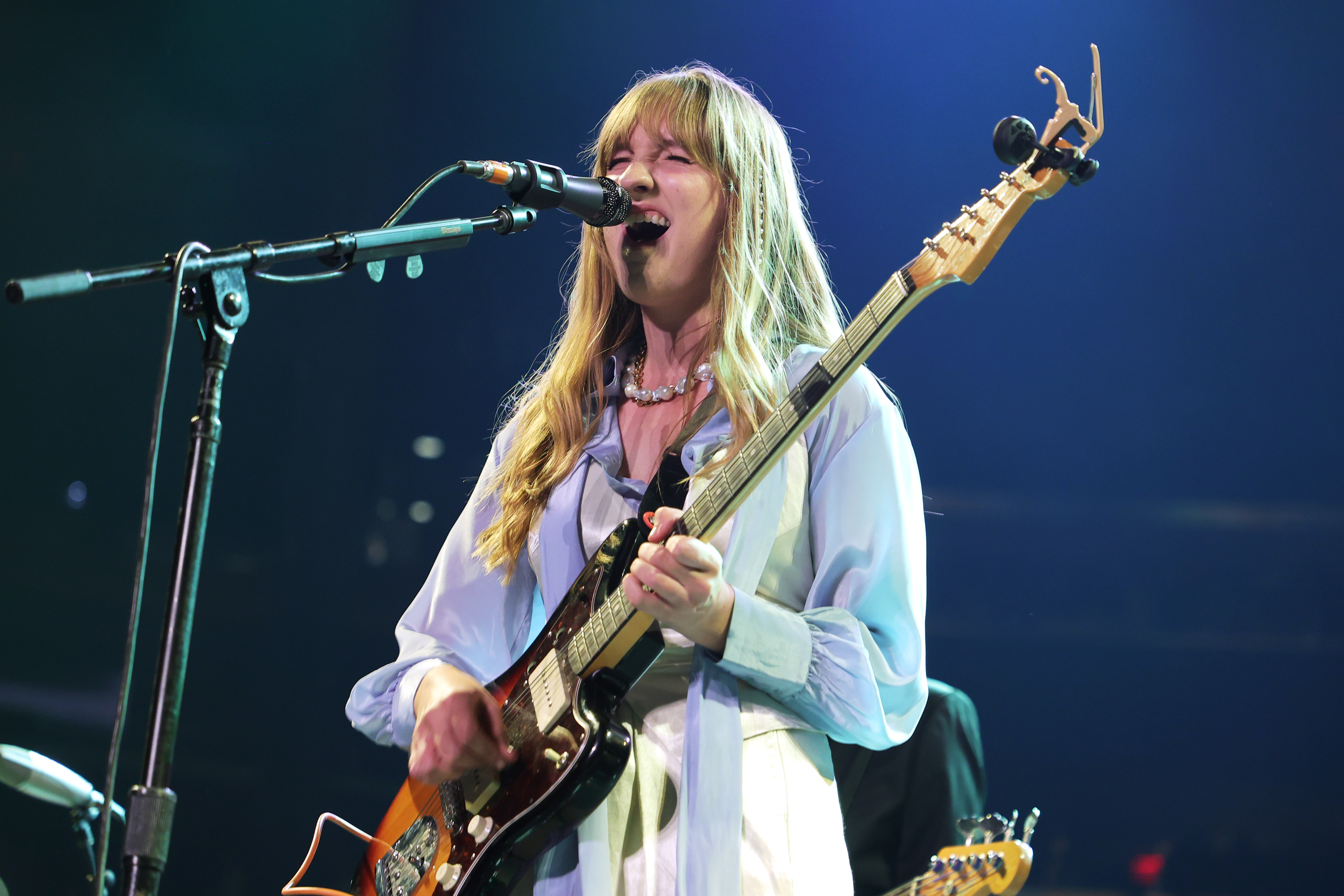 Photos: Harry Styles dresses as Dorothy from 'The Wizard of Oz' at Halloween show