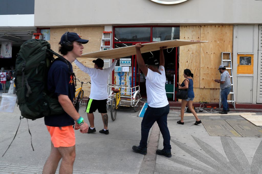 Photos: Hurricane Grace approaches Mexico's Yucatan Peninsula