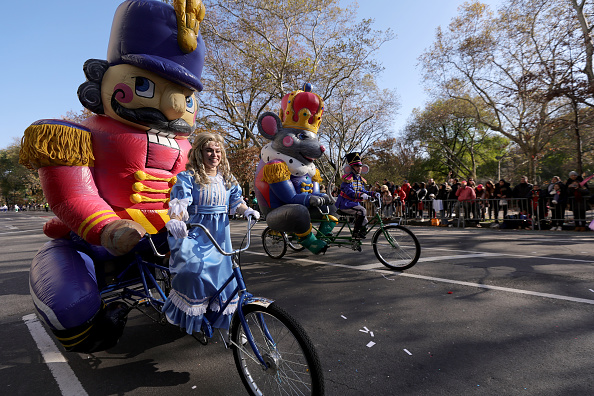 Photos: Macy's Thanksgiving Day Parade 2022