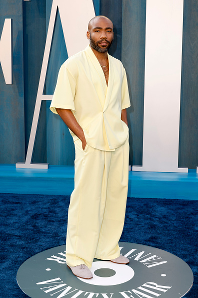Photos: Vanity Fair Oscar Party 2022 red carpet