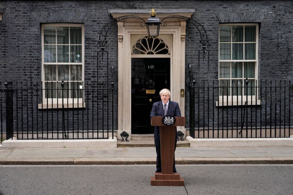 Photos: Boris Johnson agrees to resign as British prime minister