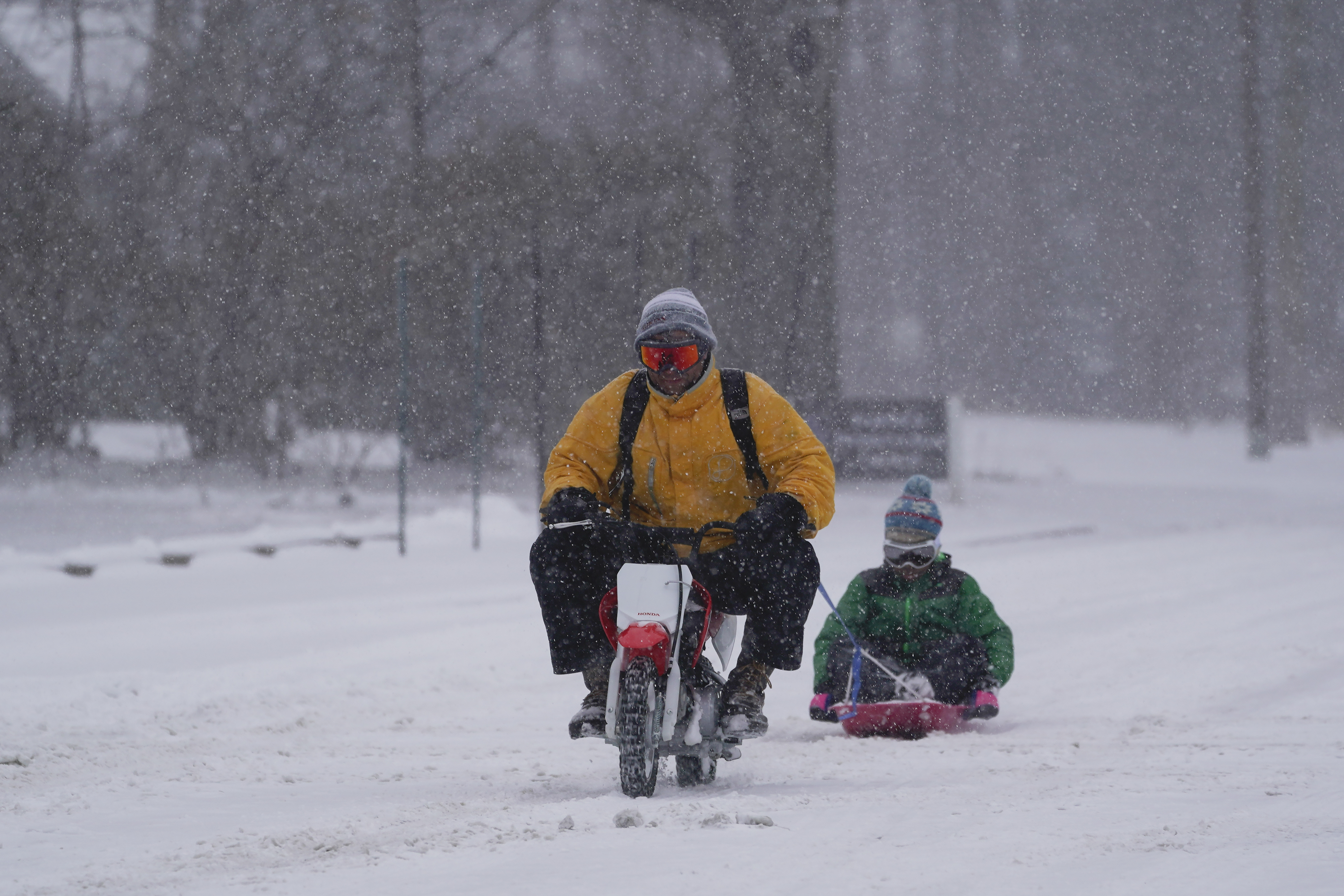 Photos: Winter storm dumps snow, ice on more states
