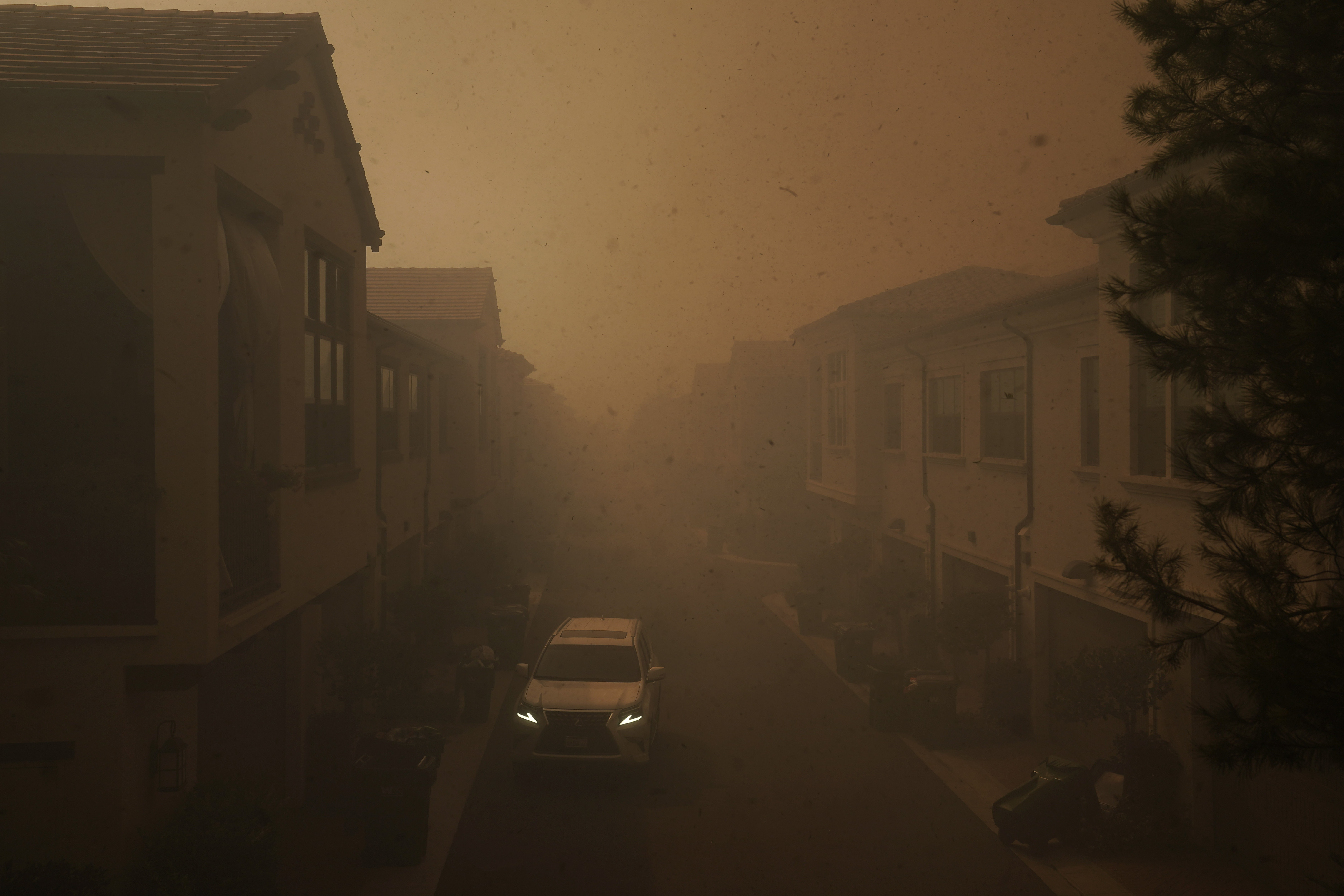 Photos: Silverado Fire in Southern California forces thousands to evacuate